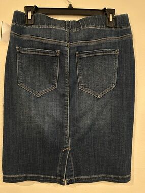 Liverpool Los Angeles Pull-On Denim Pencil Skirt - Dark Wash - Size 6/28